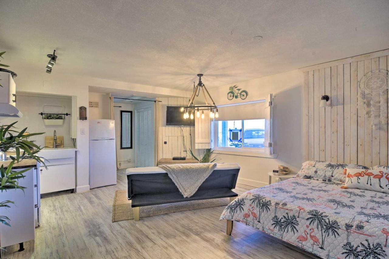 Idyllic Pass-A-Grille Studio - Walk To The Beach! St. Pete Beach Exteriör bild