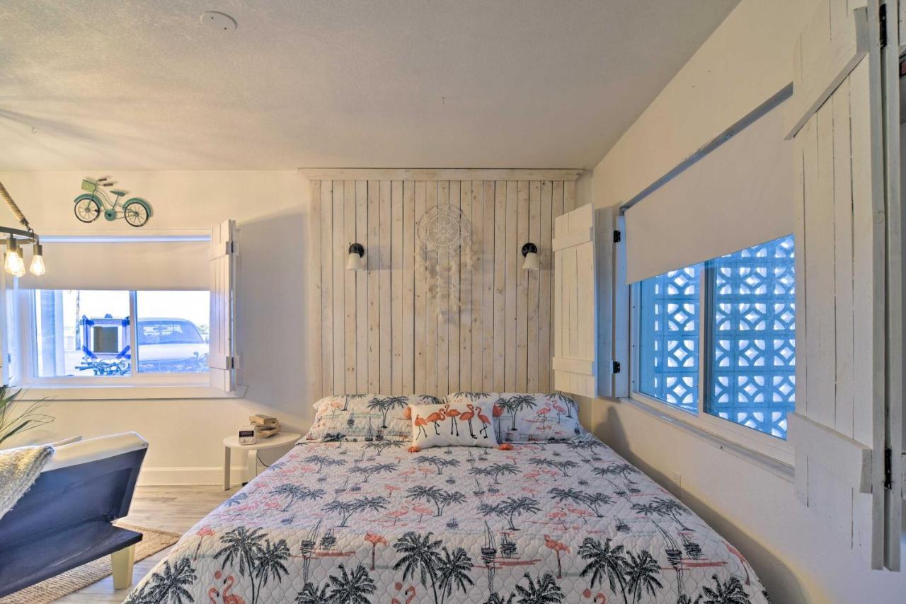 Idyllic Pass-A-Grille Studio - Walk To The Beach! St. Pete Beach Exteriör bild