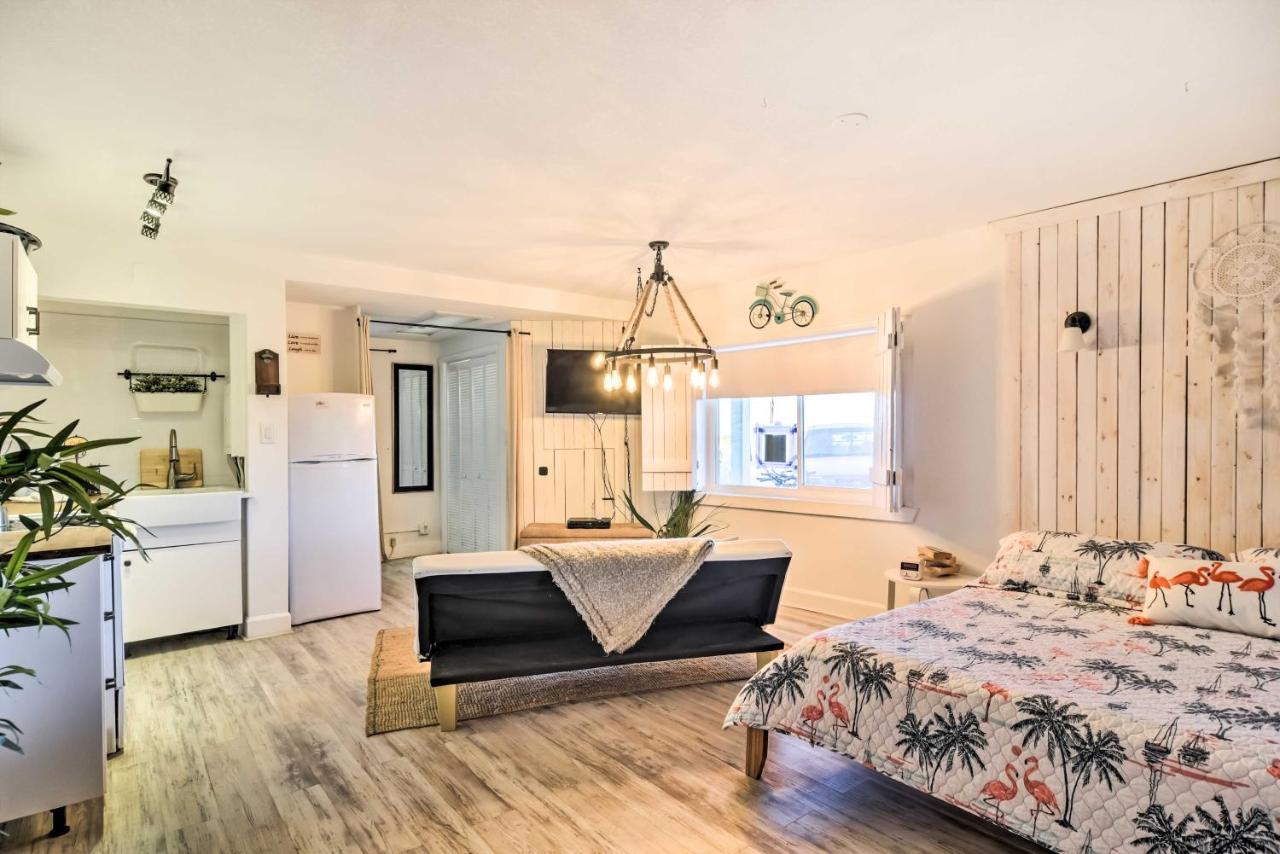 Idyllic Pass-A-Grille Studio - Walk To The Beach! St. Pete Beach Exteriör bild